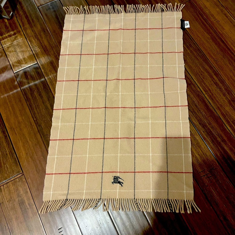 Burberry blanket scarf